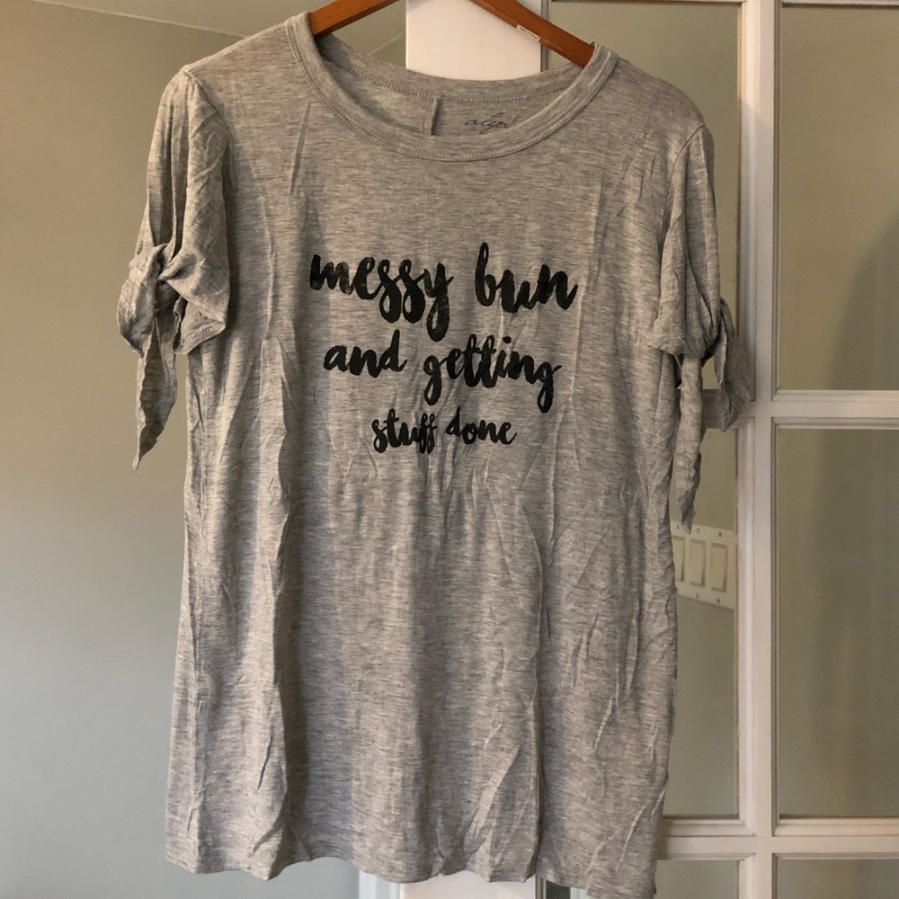 Francesca’s Graphic Tee